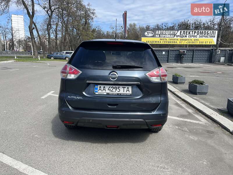 Позашляховик / Кросовер Nissan X-Trail 2017 в Києві
