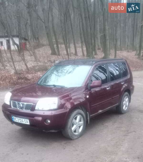 Внедорожник / Кроссовер Nissan X-Trail 2004 в Львове фото 3 Внедорожник / Кроссовер Nissan X-Trail 2004 в Львове