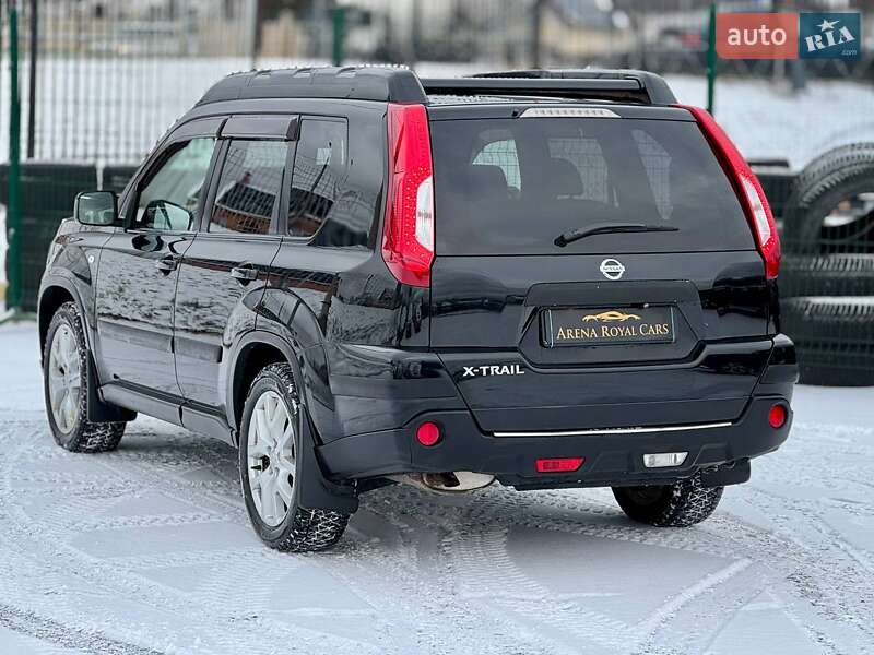 Позашляховик / Кросовер Nissan X-Trail 2011 в Києві