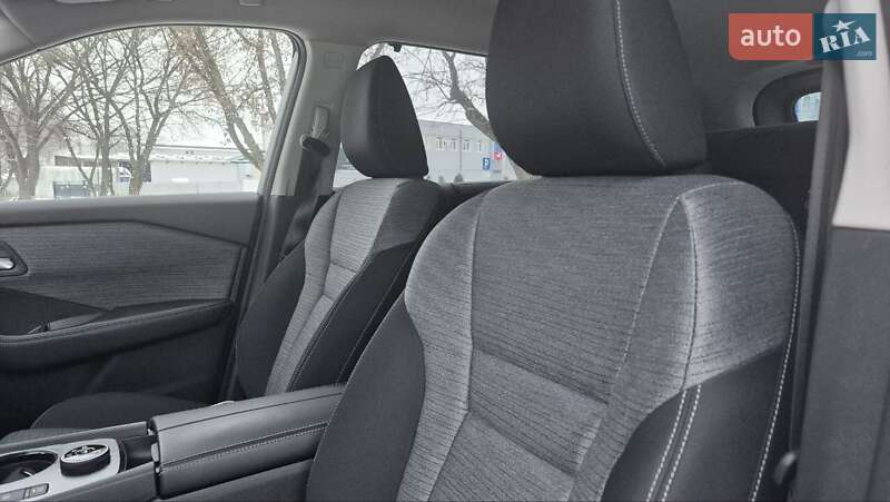 Позашляховик / Кросовер Nissan X-Trail 2023 в Черкасах