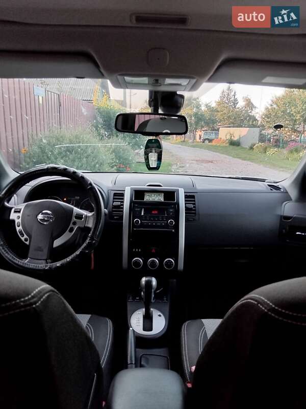 Позашляховик / Кросовер Nissan X-Trail 2013 в Новгород-Сіверському