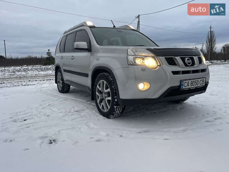 Позашляховик / Кросовер Nissan X-Trail 2012 в Смілі