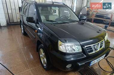 Внедорожник / Кроссовер Nissan X-Trail 2002 в Харькове
