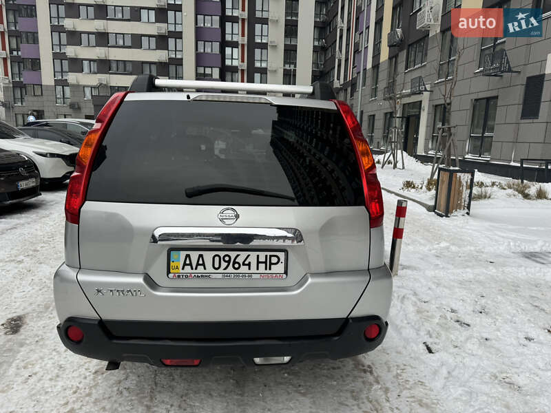 Внедорожник / Кроссовер Nissan X-Trail 2008 в Киеве