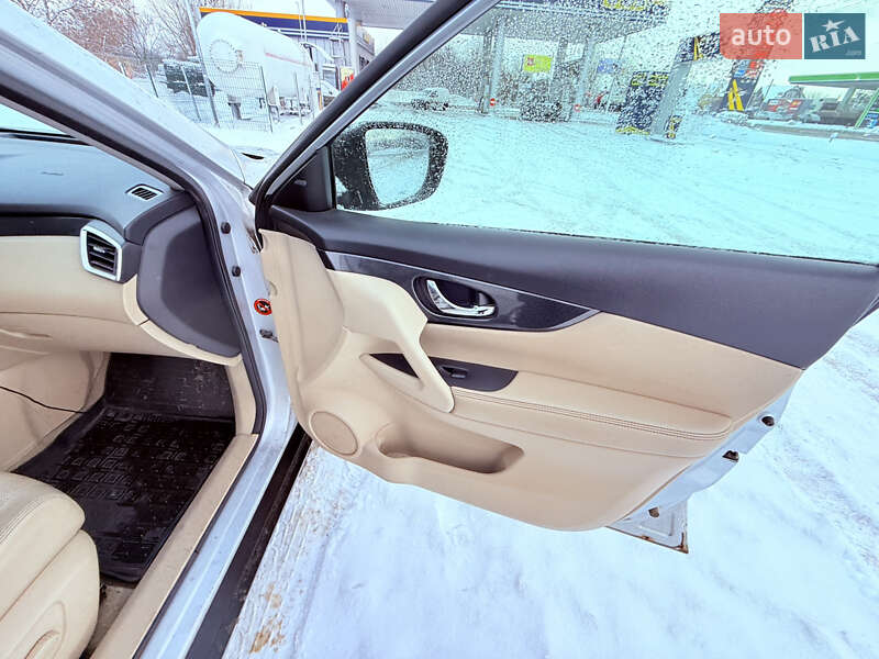 Позашляховик / Кросовер Nissan X-Trail 2014 в Харкові