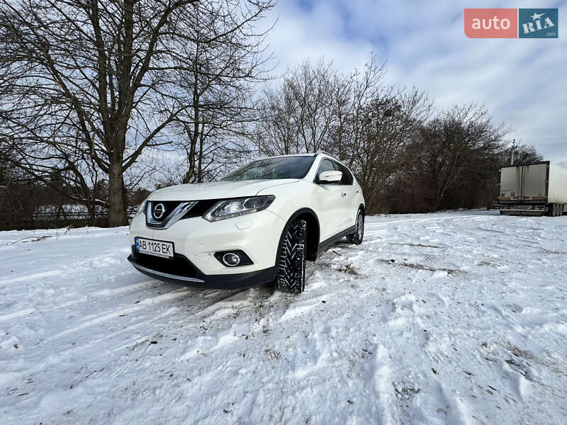Позашляховик / Кросовер Nissan X-Trail 2016 в Вінниці