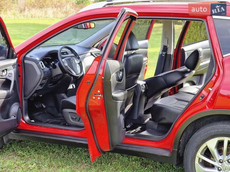 Внедорожник / Кроссовер Nissan X-Trail 2014 в Харькове