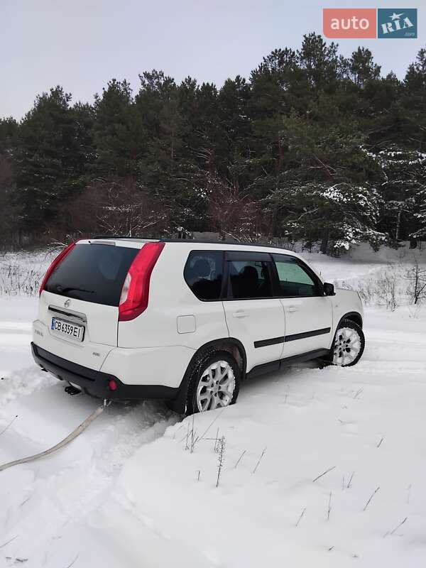 Позашляховик / Кросовер Nissan X-Trail 2013 в Новгород-Сіверському