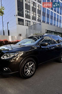 Внедорожник / Кроссовер Nissan X-Trail 2017 в Киеве