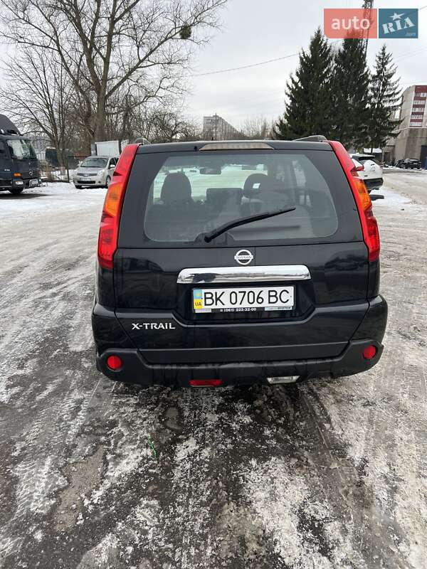 Внедорожник / Кроссовер Nissan X-Trail 2008 в Ровно