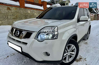 Внедорожник / Кроссовер Nissan X-Trail 2012 в Хмельницком
