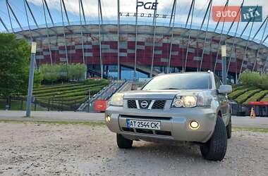 Внедорожник / Кроссовер Nissan X-Trail 2005 в Надворной