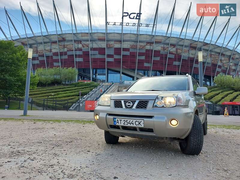 Nissan X-Trail 2005