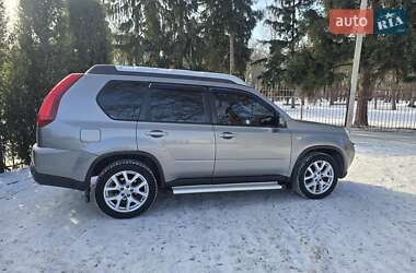 Позашляховик / Кросовер Nissan X-Trail 2011 в Смілі
