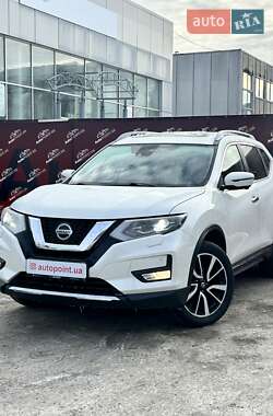 Внедорожник / Кроссовер Nissan X-Trail 2019 в Сумах