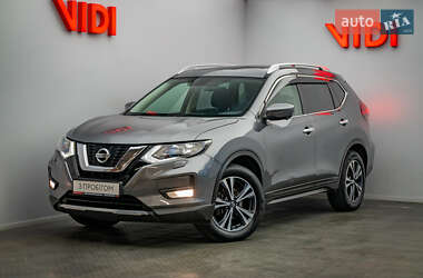Внедорожник / Кроссовер Nissan X-Trail 2019 в Киеве