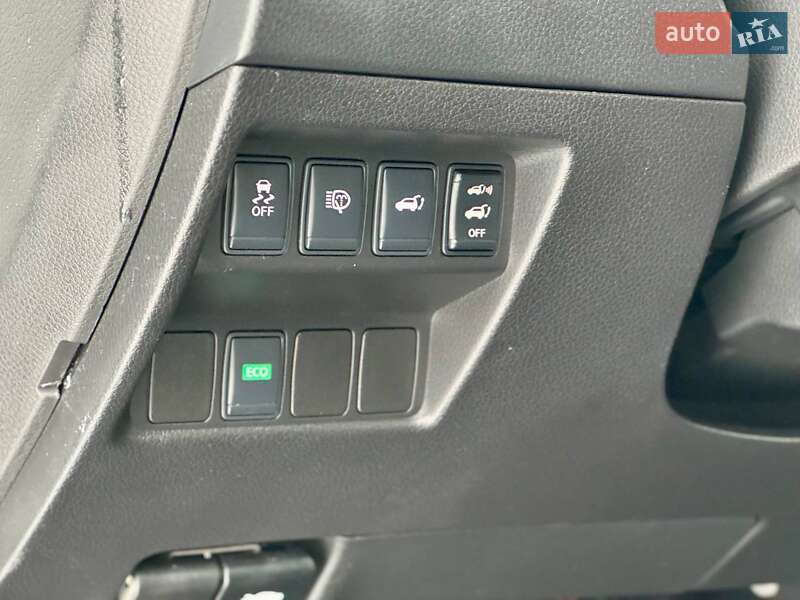 Внедорожник / Кроссовер Nissan X-Trail 2014 в Киеве