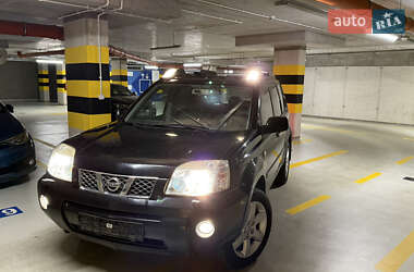 Внедорожник / Кроссовер Nissan X-Trail 2005 в Львове