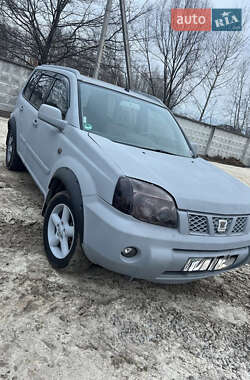 Внедорожник / Кроссовер Nissan X-Trail 2005 в Киеве