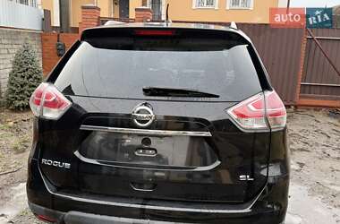 Позашляховик / Кросовер Nissan X-Trail 2015 в Підгородному