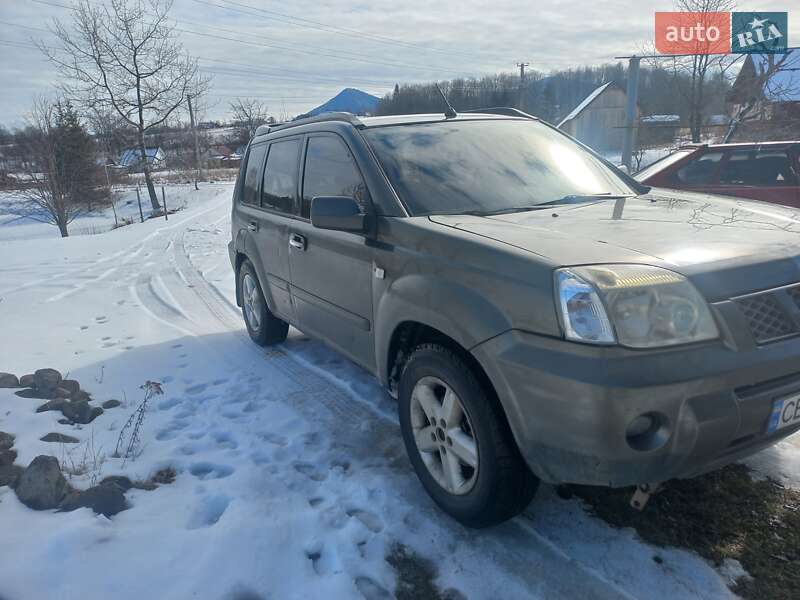 Nissan X-Trail 2004