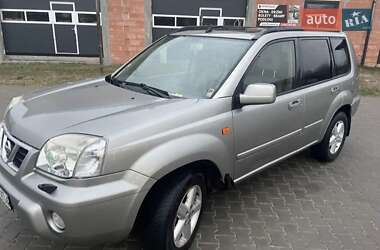 Внедорожник / Кроссовер Nissan X-Trail 2002 в Запорожье