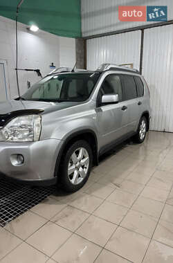 Внедорожник / Кроссовер Nissan X-Trail 2008 в Первомайске