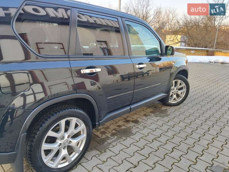 Внедорожник / Кроссовер Nissan X-Trail 2010 в Хмельницком