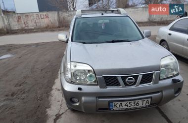 Внедорожник / Кроссовер Nissan X-Trail 2005 в Новомосковске