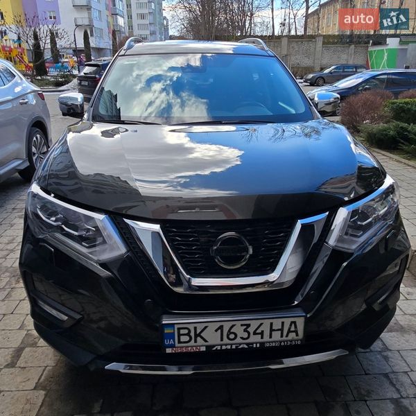 Внедорожник / Кроссовер Nissan X-Trail 2020 в Ивано-Франковске