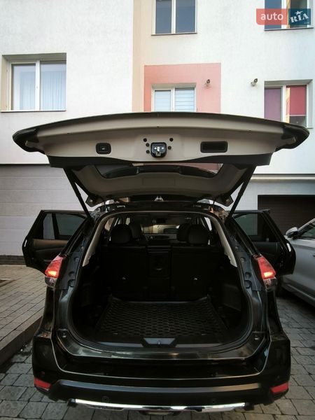 Внедорожник / Кроссовер Nissan X-Trail 2020 в Ивано-Франковске