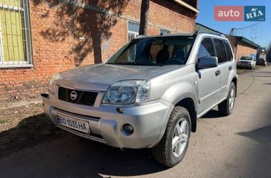 Внедорожник / Кроссовер Nissan X-Trail 2005 в Хмельницком