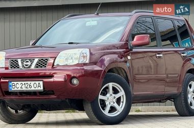 Позашляховик / Кросовер Nissan X-Trail 2004 в Трускавці