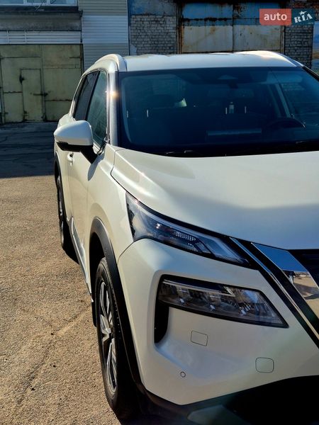 Внедорожник / Кроссовер Nissan X-Trail 2023 в Чернигове