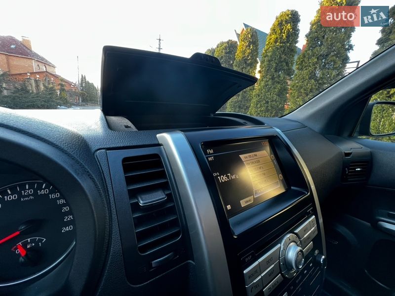 Внедорожник / Кроссовер Nissan X-Trail 2010 в Хмельницком