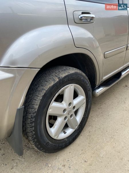 Внедорожник / Кроссовер Nissan X-Trail 2004 в Стрые