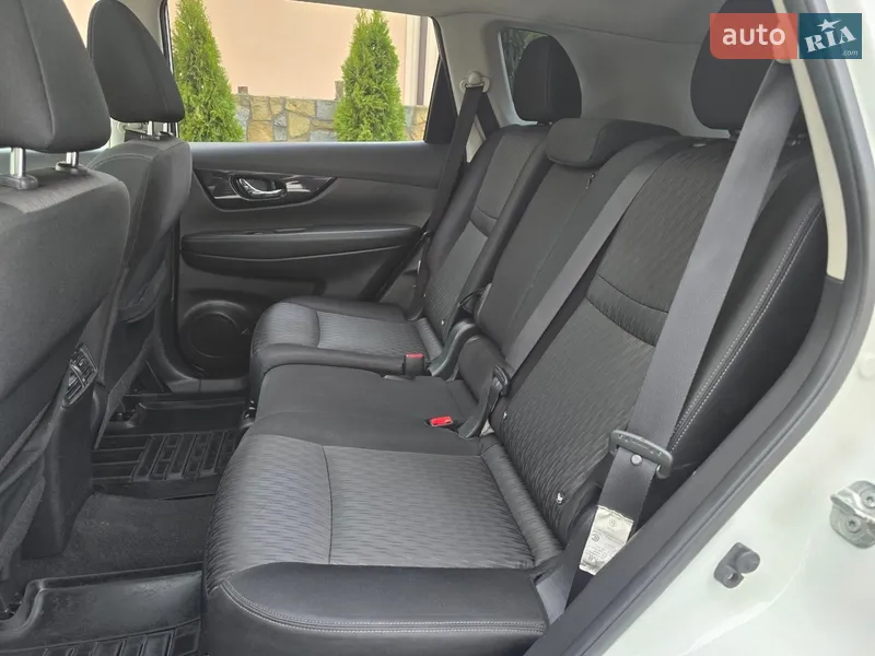 Nissan X-Trail 2018 VIN JN1TCAT32U0122181 фото оголошення 29 з 113