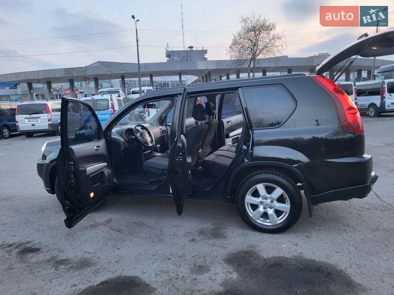 Внедорожник / Кроссовер Nissan X-Trail 2008 в Хмельницком