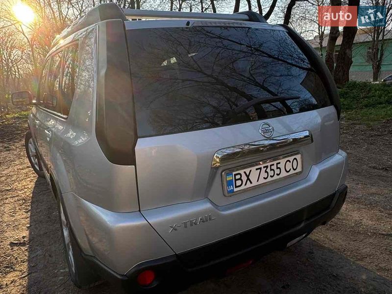 Внедорожник / Кроссовер Nissan X-Trail 2011 в Каменец-Подольском