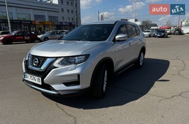 Позашляховик / Кросовер Nissan X-Trail 2020 в Полтаві