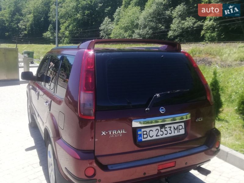 Внедорожник / Кроссовер Nissan X-Trail 2006 в Микуличине