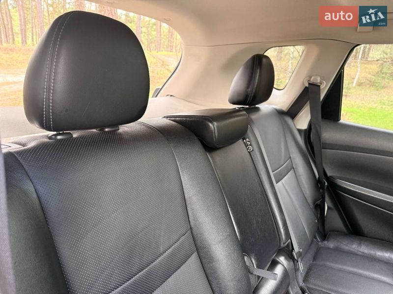 Внедорожник / Кроссовер Nissan X-Trail 2016 в Ахтырке