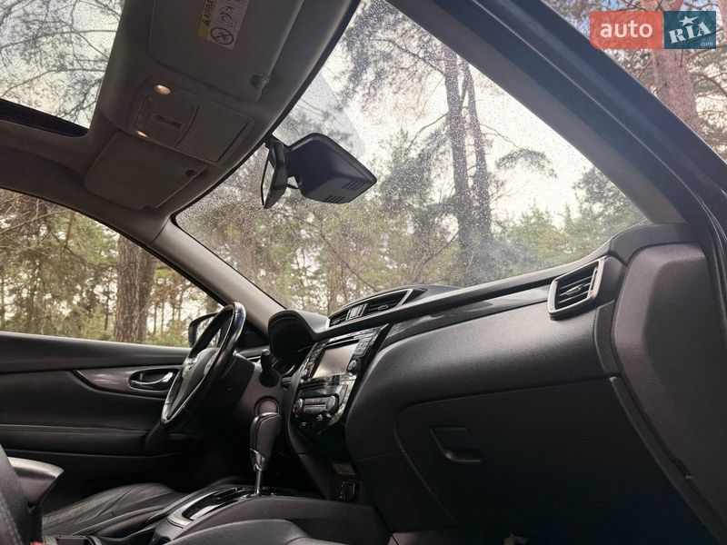 Внедорожник / Кроссовер Nissan X-Trail 2016 в Ахтырке