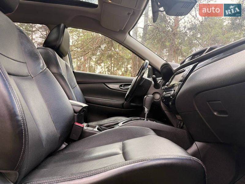 Внедорожник / Кроссовер Nissan X-Trail 2016 в Ахтырке