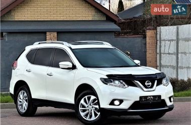Позашляховик / Кросовер Nissan X-Trail 2016 в Дніпрі