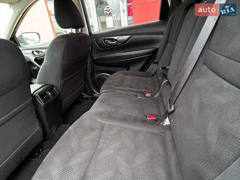 Позашляховик / Кросовер Nissan X-Trail 2016 в Вінниці