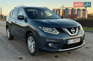 Позашляховик / Кросовер Nissan X-Trail 2017 в Охтирці