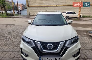 Внедорожник / Кроссовер Nissan X-Trail 2020 в Днепре
