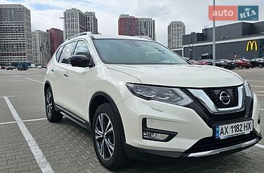 Внедорожник / Кроссовер Nissan X-Trail 2019 в Киеве
