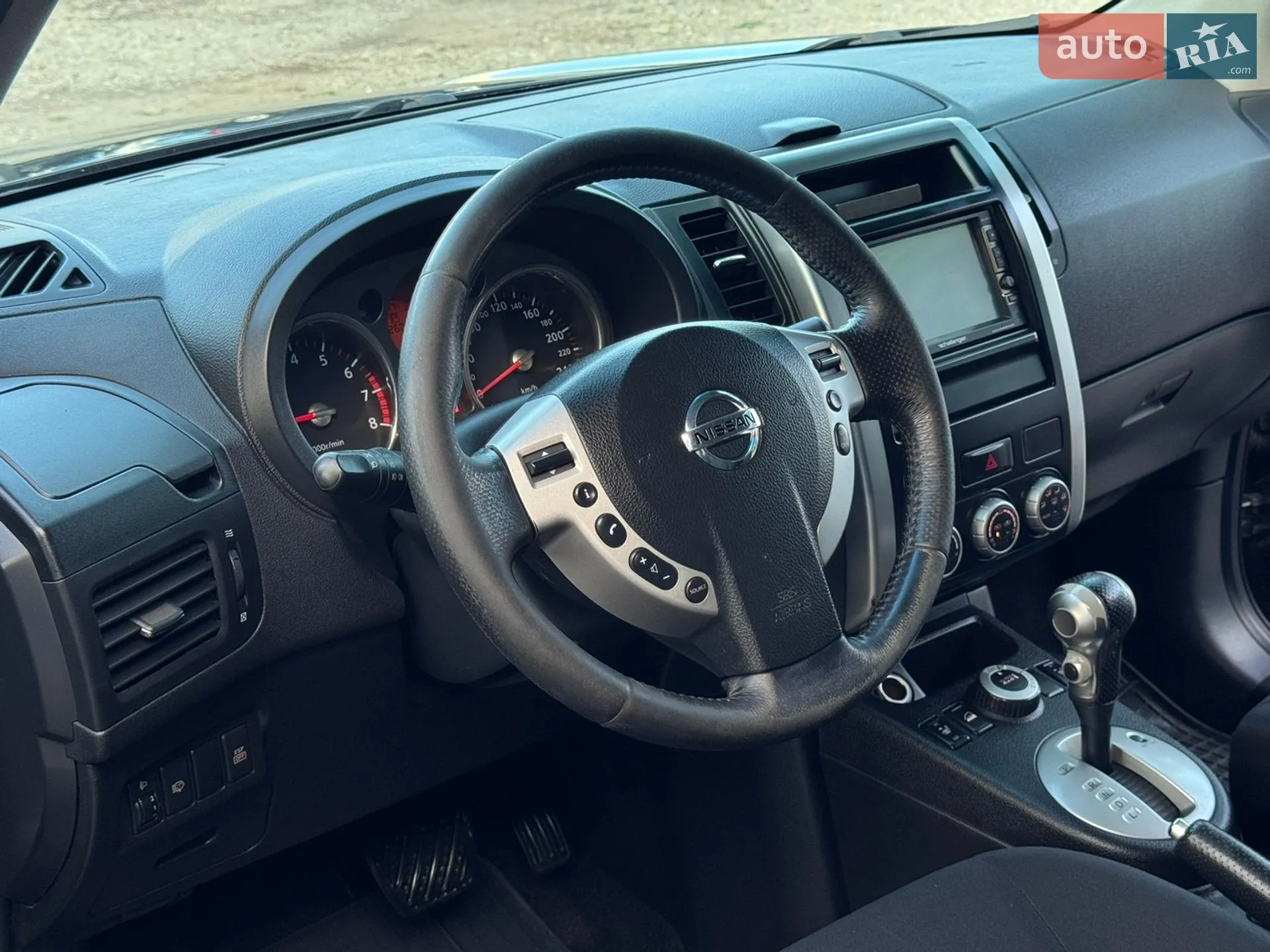 2010 Nissan X-Trail - мініатюра 10
